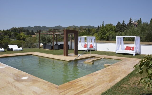 Rural Apartments El Lago