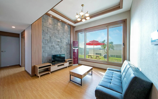 Yeoncheon With Dog Pension