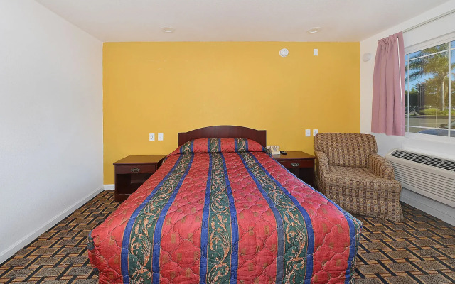 Budget Inn