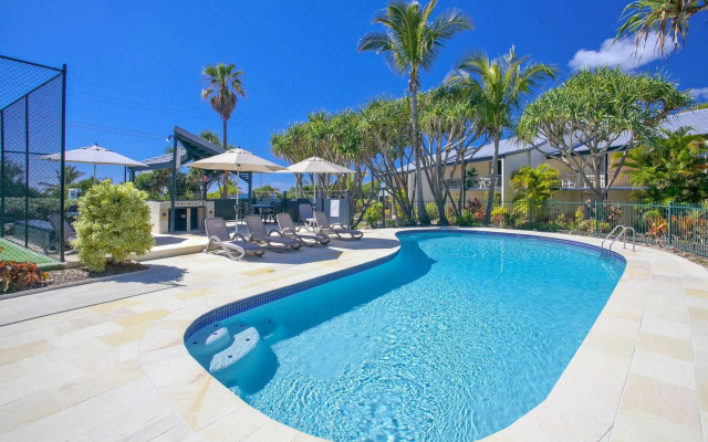 Beach Breakers Resort