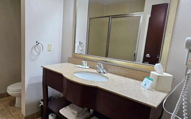 Ramada by Wyndham Burkburnett / Wichita Falls