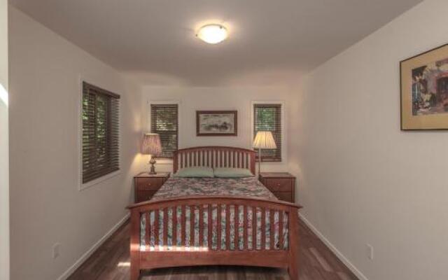 Whytecliff Park place near ocean