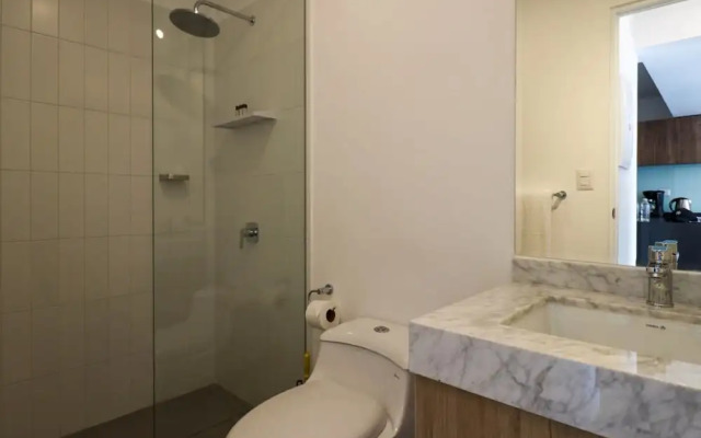 w Fascinating 1BR With Balcony in San Isidro