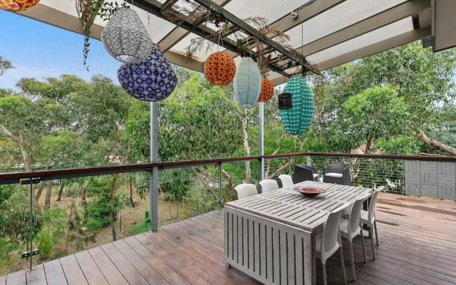 Bristlebird - Beach 650m, Pets, Fireplace, Linen, 4 bdrm, WiFi