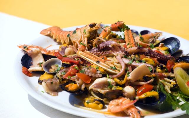 Hotel Vittorio Beach Resort