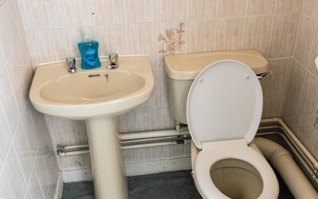Admiral House M20 Long Term