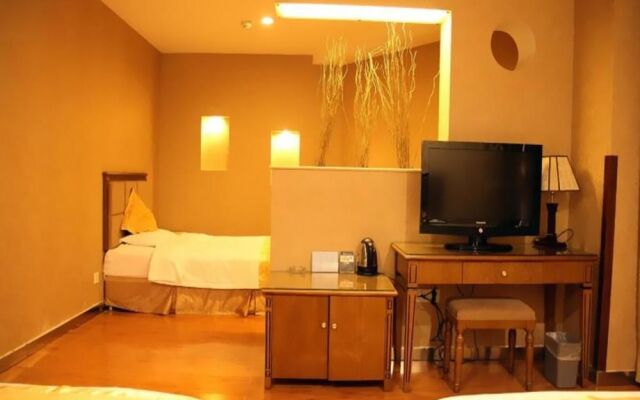 Chengdu Longcheng Hotel