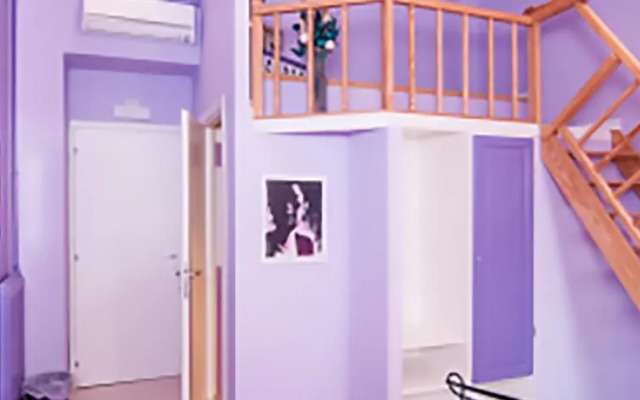 S.2 - Rooms of Colors B&B