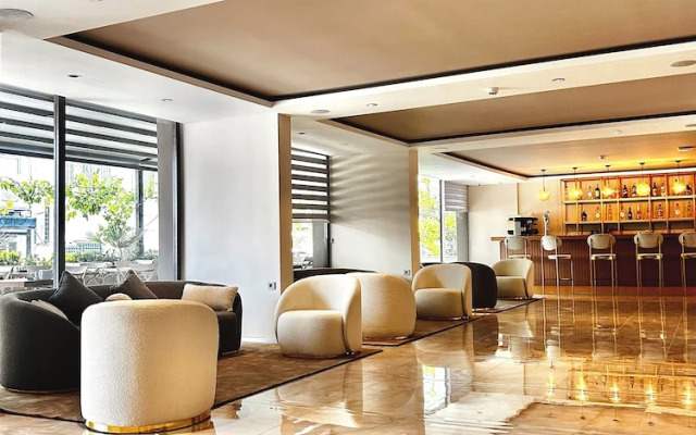 Fi̇fty5 Sui̇te Otel