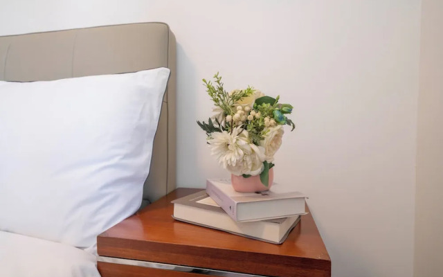 Tyms Premium 3BR 2BA Apt Walk to Metro