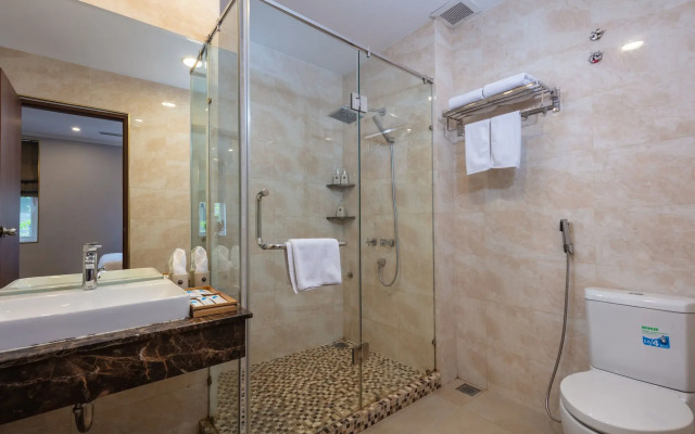 Oriana Hotel