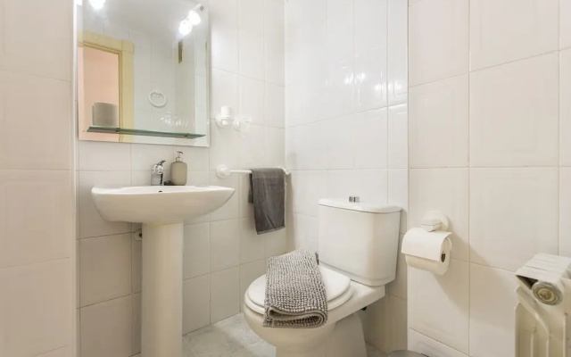 Comfort and Beauty With Parking Space Included