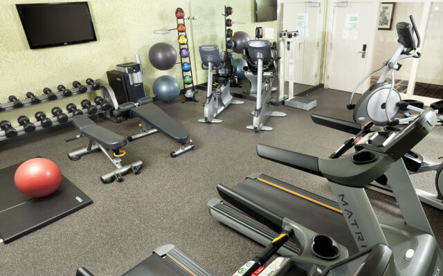 Newark Airport Hotel