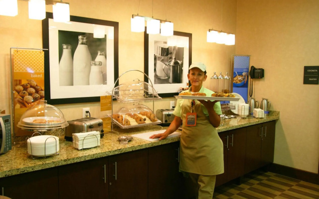 Hampton Inn & Suites Mexico City - Centro Historico
