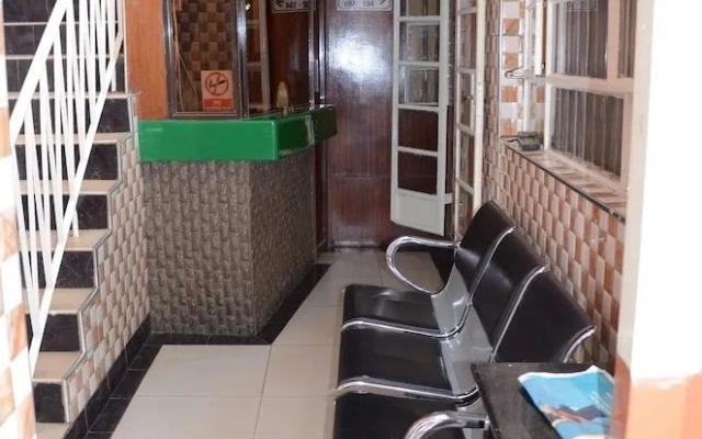 Chomba Hotel