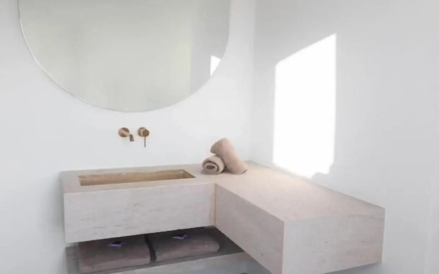 Charisma Hotel and Wellness Suites