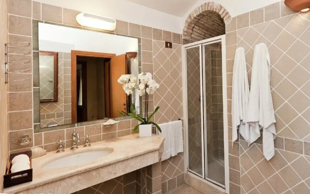 Belvilla by OYO Spacious Holiday Home With Patio