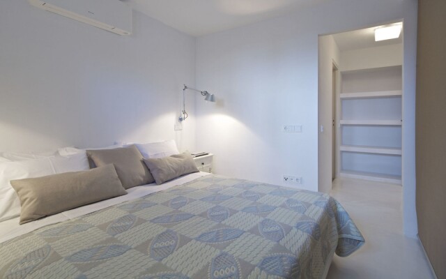 Amalgam Homes Paros