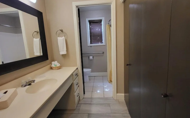 Private Condos, View will Vary, with Corporate Rental Car Savings Code Included