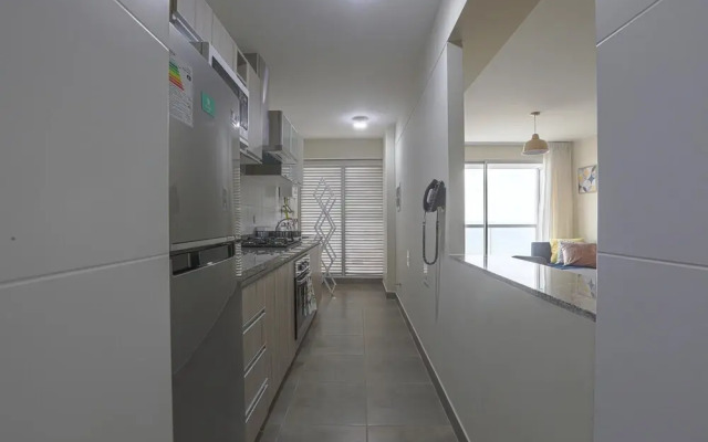 Oceanview 10th Floor Fam Apt W/ Great Common Areas