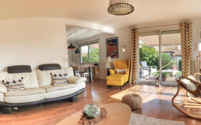 Maison et T2 au calme, jardin & Spa, proche plages