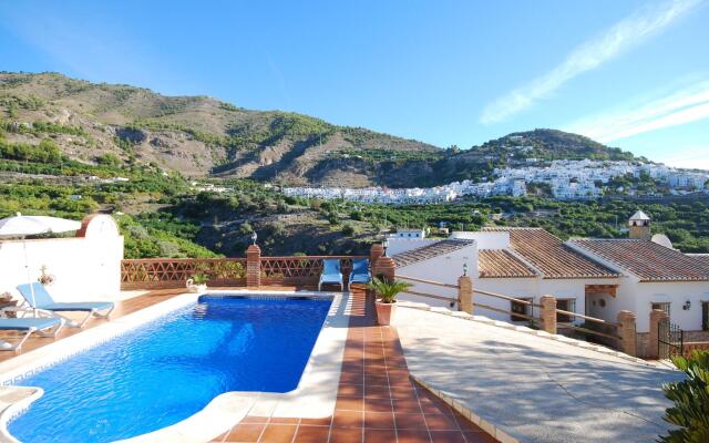 Modern Villa in Frigiliana With Private Swimming Pool