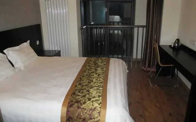 City 118 Hotel Qingdao Jinshatan Beer City