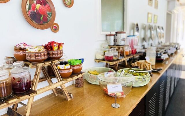 Yog Niketan by Sanskriti