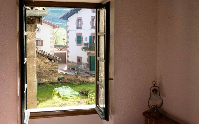 House With 3 Bedrooms in Berroeta, With Balcony and Wifi