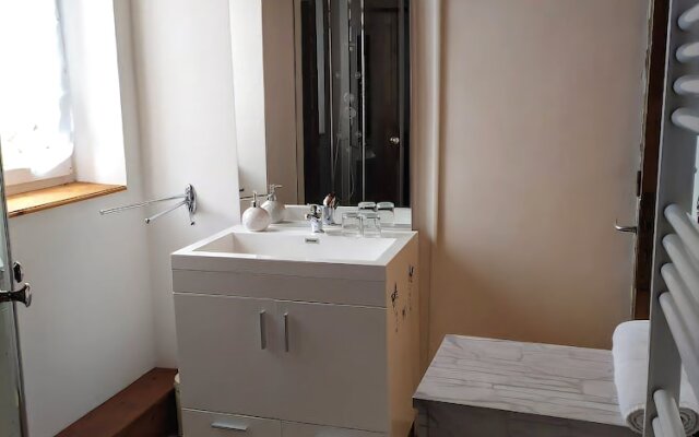 Chambres d'Hotes La Cabanette