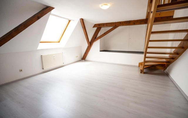 Große 3-Zimmer Maisonette Wohnung in Neuhausen