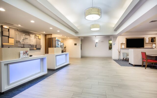 Holiday Inn Express Hotel & Suites Ft. Collins by IHG