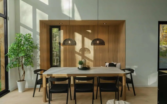 Naro Cabin in Laurentides