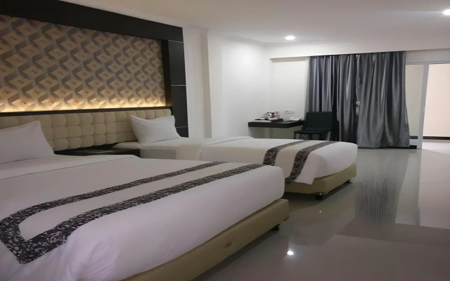 Sindoro Hotel Cilacap by Conary