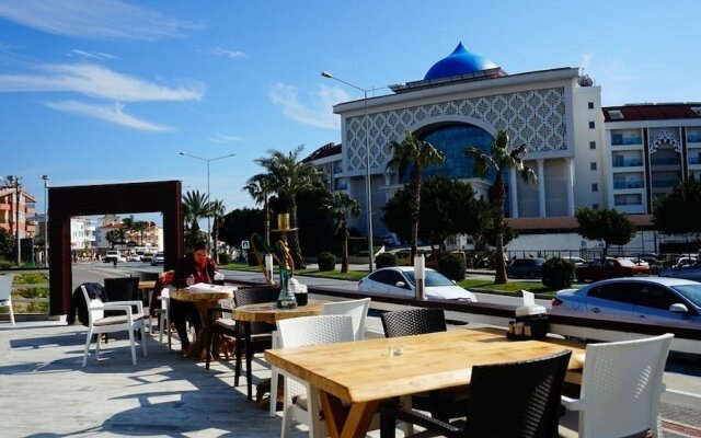 Side Alya Hotel