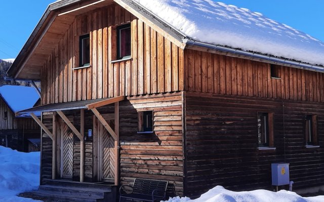 Cosy Holiday Home In Sankt Georgen Ob Murau With Bubble Bath On The Terrace