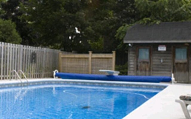 Stonehurst Bed and Breakfast