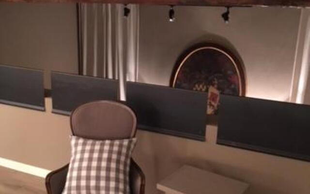 Suite 5