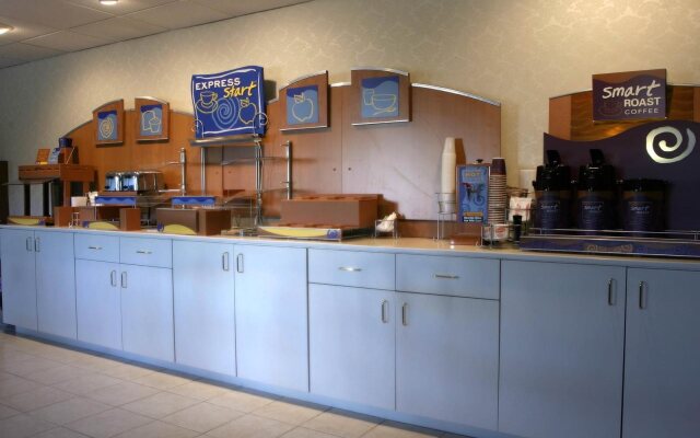 Holiday Inn Express & Suites Absecon-Atlantic City by IHG