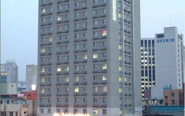 Co-op Residence Ohmokgyo