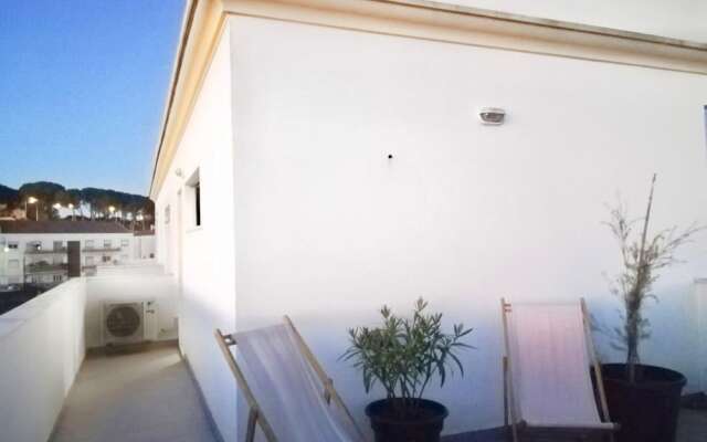 Apartment With 2 Bedrooms in Sesimbra , With Wonderful Mountain View, Furnished Terrace and Wifi - 2 km From the Beach