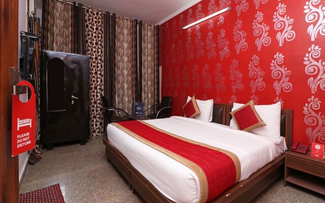 OYO 13107 Westend Residency