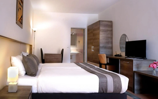 Sunbeach Hotel and Resort