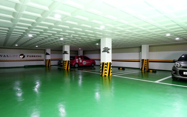 Galleria Hotel