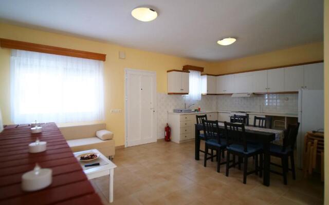 Sithonia Lodge Holiday Homes