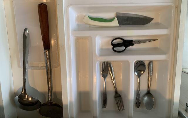 Simple And Cozy Living 2Br At Green Pramuka City Apartment