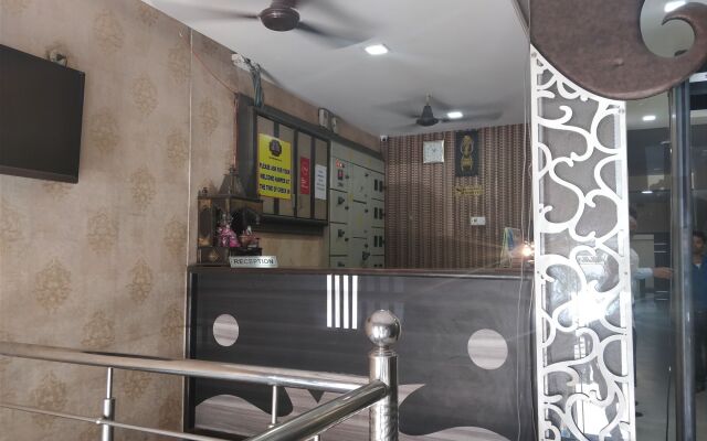 Hotel Dilli by OYO Rooms