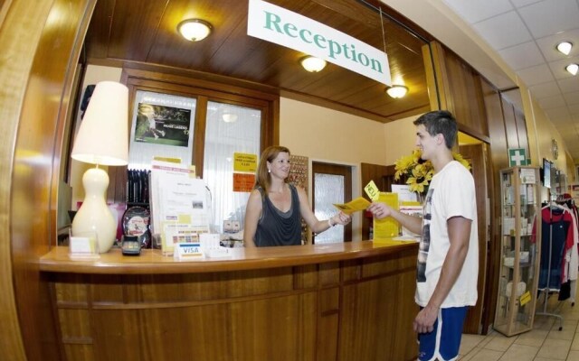 Tennis- und Freizeitzentrum Neudörfl