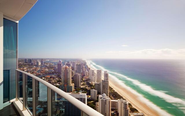 Hilton Surfers Paradise Hotel & Residences.
