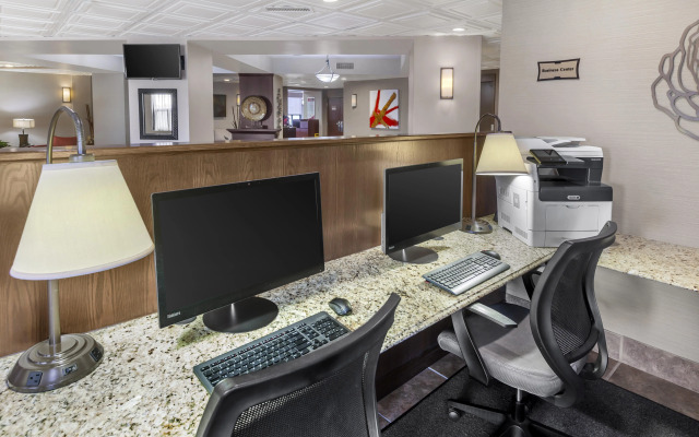 Best Western Plus Rose City Suites